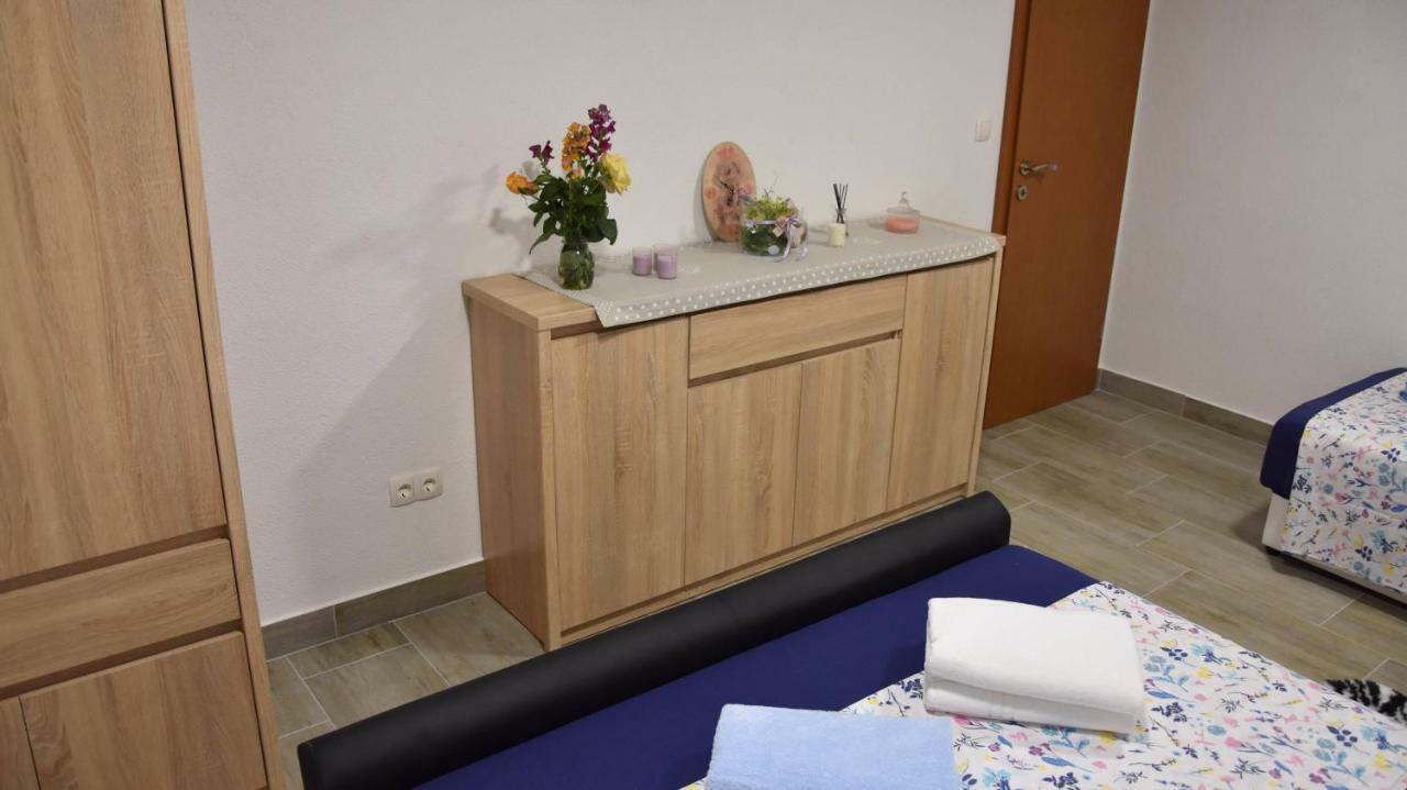 Appartamento Apartman Kristina Spalato Esterno foto